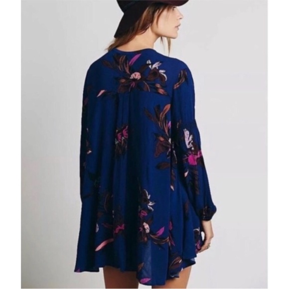 Beautiful Free People Swing Blouse XS Royal Blue Orchid Print - Picture 2 of 6
